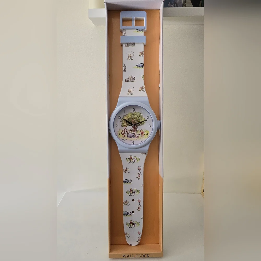 Winnie the Pooh Oversized Wristwatch Wall Clock – New in Box
